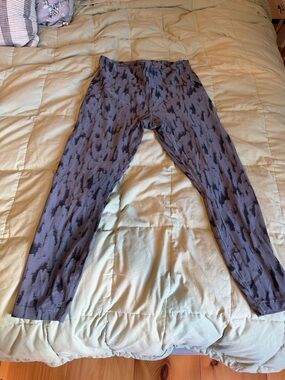 Instill lululemon athletica Gray/Black Patterned Leggings